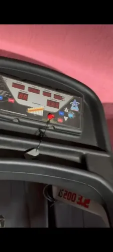 Vendo esteira Astro As 200