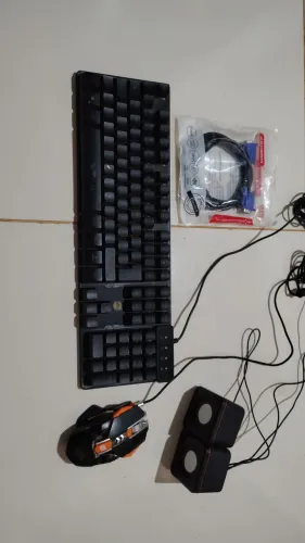 Teclado + mouse