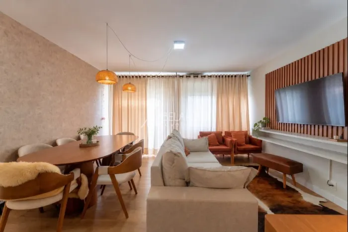 Apartamento mobiliado com 3 dormitórios bairro Ponta Aguda