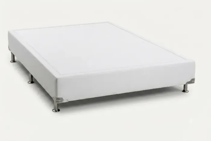 Base box em courino cor branca novas tamanho 138x188