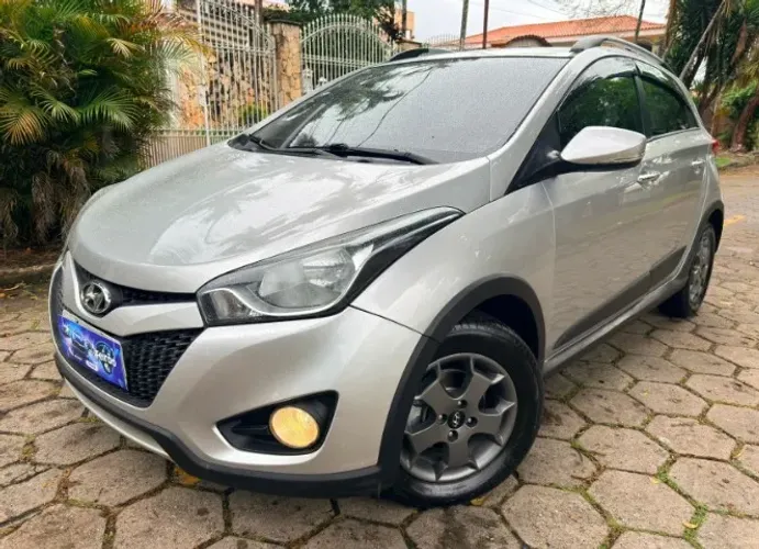 Hyundai HB20X Style 1.6 Flex 16V Aut. 2014
