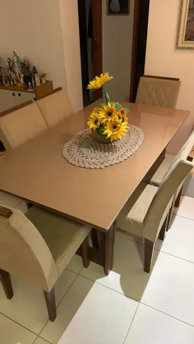 Mesa Retangular 6 cadeiras semi nova