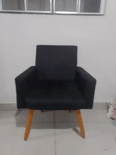 2 Poltronas Pretas novas