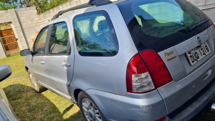 Fiat Palio Weekend HLX 1.8 MPI Flex 4P 2007