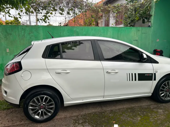 Fiat Bravo Essence 1.8 Flex 16V 5P 2016