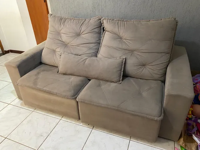 Sofá retrátil 2 lugares