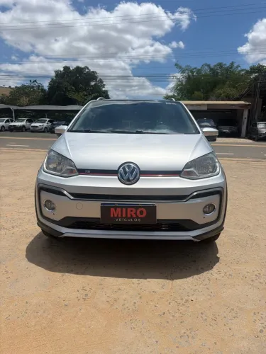 Volkswagen Up! Cross 1.0 TSI Total Flex 12V 5P 2018