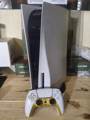 PS5 FAT com Leitor