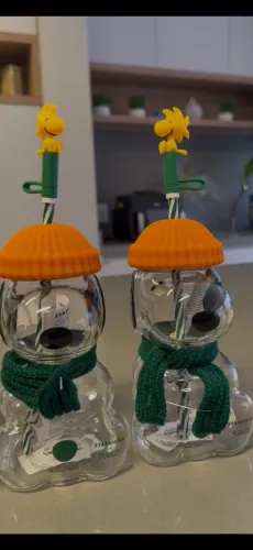 Copo de vidro Snoopy starbucks pra tu
