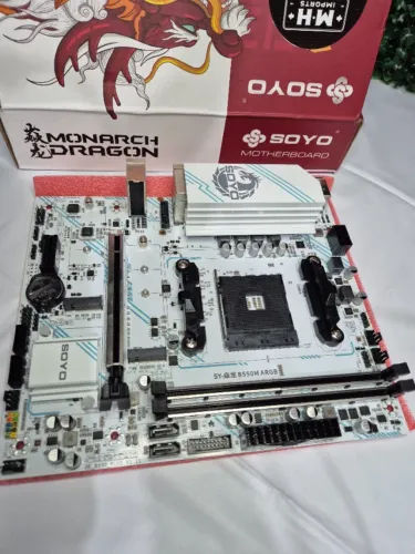 Placa mãe B550M Soyo Branca