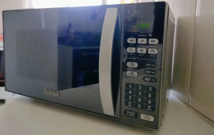 Microondas Espelhado Consul 20 litros 127v~