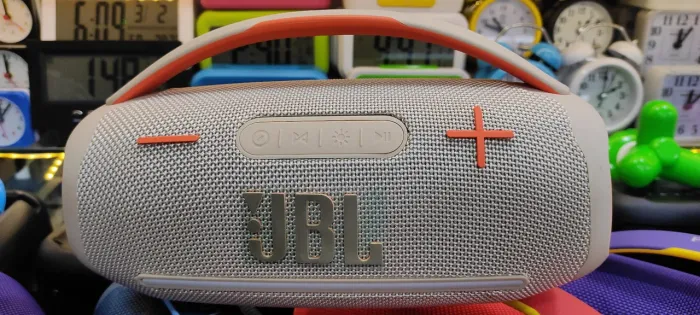 Caixa de Som Bombox