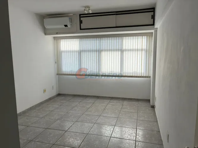 Sala á venda localizada na Reta da Penha- Vitoria ES