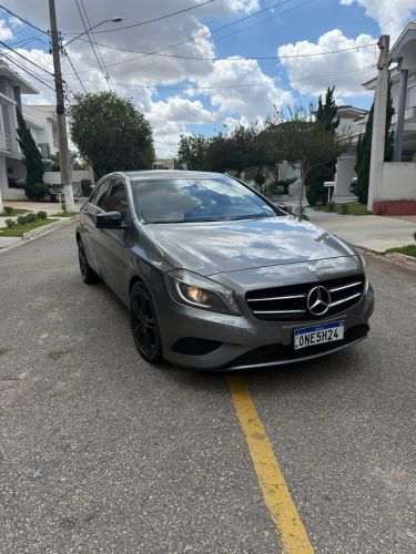 Imagem de Mercedes-Benz Classe A 200 1.6 TB 16V Urban 156cv Aut. 2013