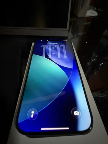 iPhone 16 Pro 128GB Preto / Black Titanium muito novo