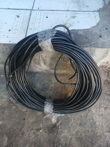 Uma peça d Fio 10 milímetros 
