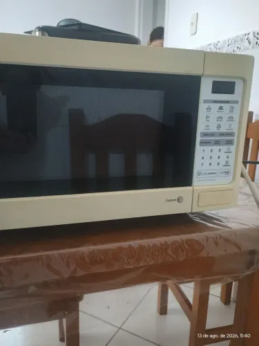 Microondas LG 30 litros