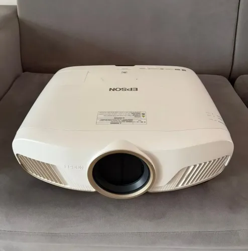 Projetor Epson 5050UB 4k