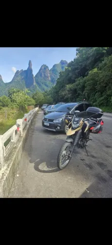 Vendo lander 2024 único dono.