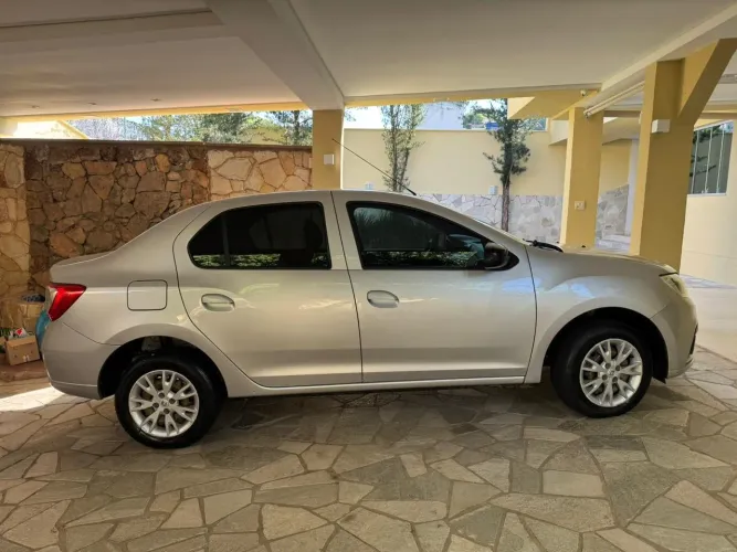 Renault Logan Zen Flex 1.0 12V 4P Mec. 2023