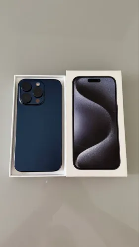 iPhone 15 PRO AZUL