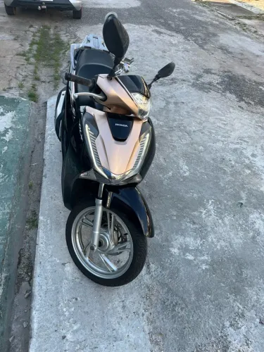 Honda SH 150i DLX 2018 - Scooter Premium - Aceito Cartão