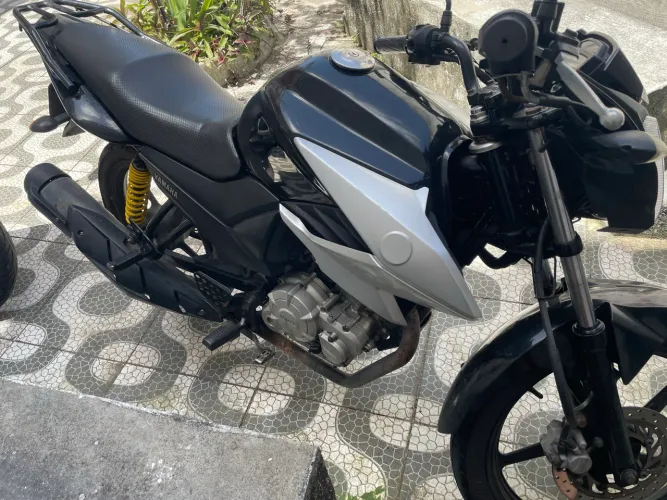Fazer 150 2018 em perfeito estado 