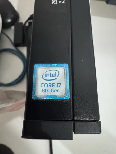 Mini PC Dell OptiPlex 3060 Micro - Core i7 8ª Geração