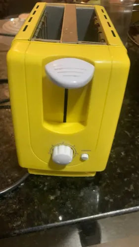 Torradeira Cadence Colors amarela 220v