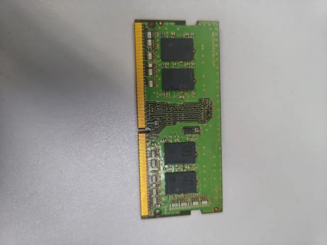 Memória RAM Samsung 8GB 2400hz (Pra sair logo)