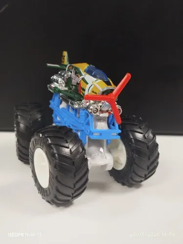 Hot Wheels Monster Trucks - Airplane Mode 