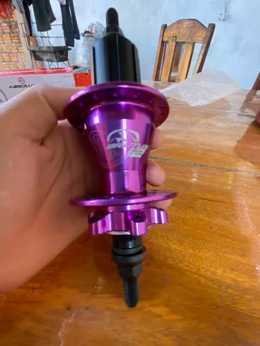 Cubo Traseiro Absolute Brutus 12 Pawls Roxo Barulhento 36F Para Disc/K7 8v a 12v