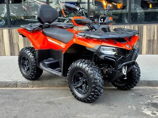Quadriciclo Cforce 520 ANO 2023 IMPECÁVEL