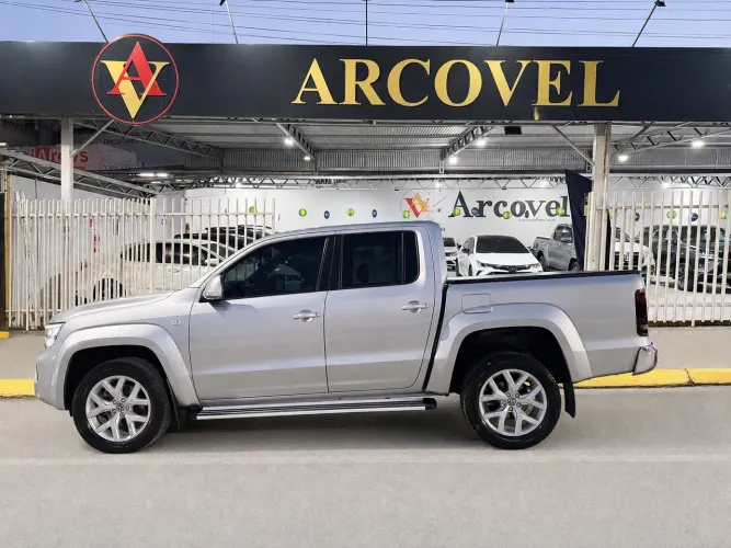 Volkswagen Amarok Highline CD 3.0 4X4 TB Dies. Aut. 2025