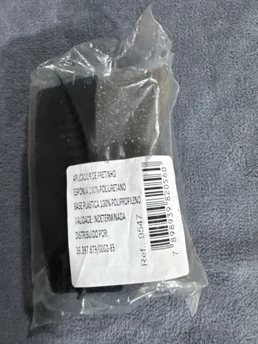 APLICADOR PNEU PRETINHO EM ESPUMA COM BASE DE PLASTICO PROFISSIONAL