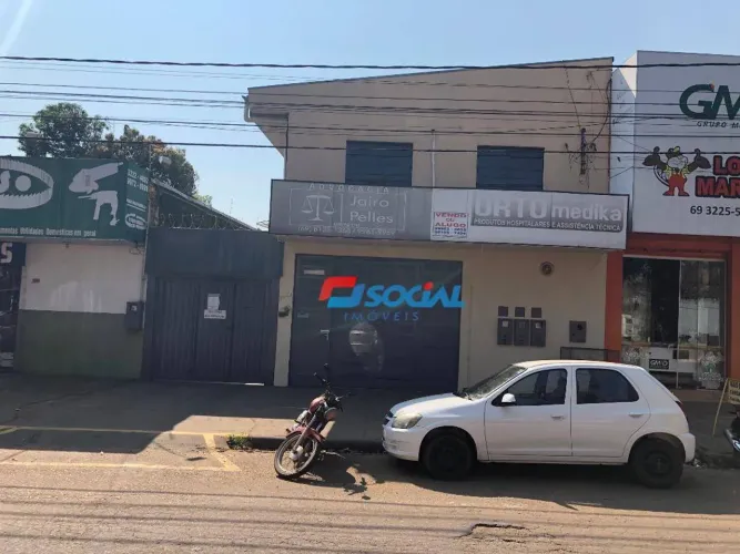 Casa com 3 dormitórios à venda, 367 m² por R$ 850.000,00 - Agenor M. de Carvalho - Porto V