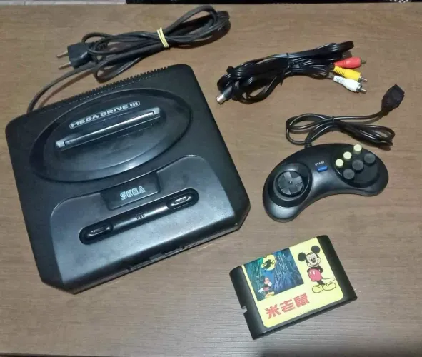 ? Mega Drive 3 + Mickey - R$ 320
