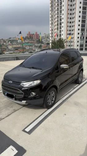 Ford Ecosport Freestyle 1.6 16V Flex 5P 2013