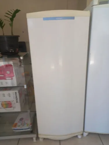 Geladeira cônsul degelo seco, entrego