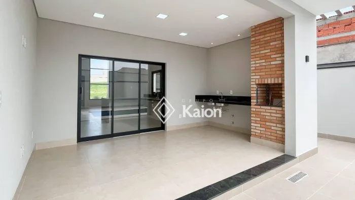Casa à venda no Condomínio Lagos D'Icaraí em Salto/SP