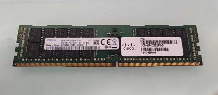 MEMÓRIA PARA SERVIDORES 32GB DDR4 ECC 2400T - M393A440CB1 CRC4Q S