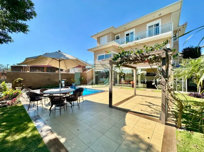 Casa de Luxo no Golf Village - Vista Panorâmica para o Campo de Golfe - EXCLUSIVIDADE e SO