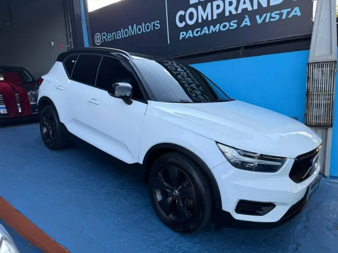 Volvo XC40 T-4 2.0 190cv FWD 2019