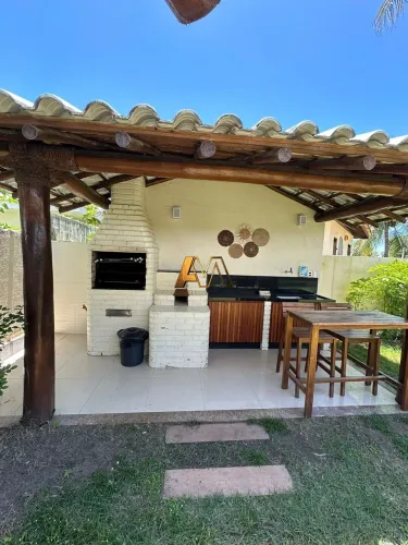 Casa à venda no bairro GUARAJUBA - Camaçari/BA
