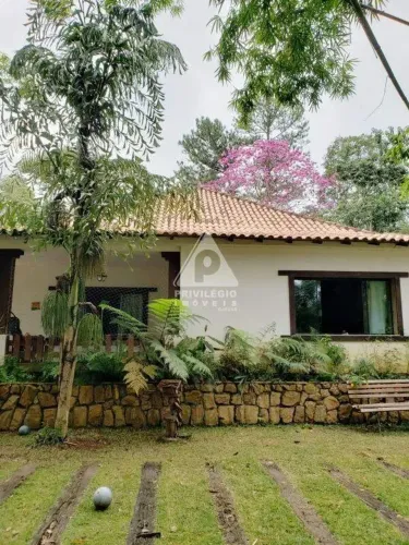 Chácara à venda, 3 quartos, 1 suíte, Centro - Mendes/RJ
