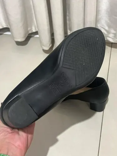 Sapato scarpin preto Marca Beira Rio