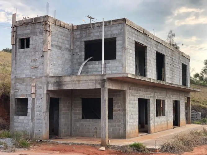 Sítio / Chácara para Venda em Toledo, Rural, 2 dormitórios, 2 banheiros