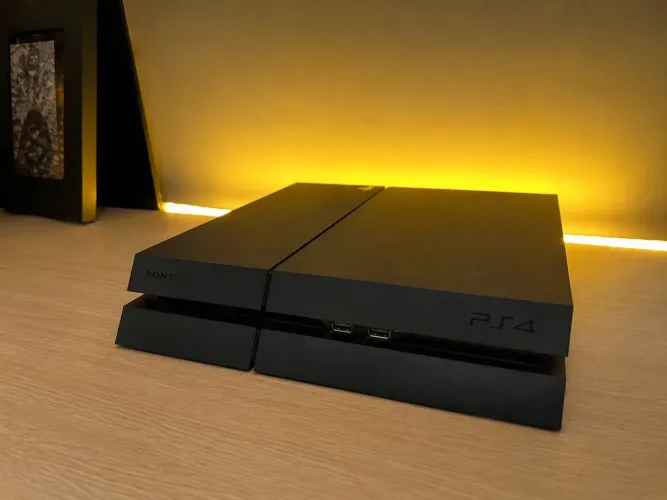 PlayStation 4 - Fat 500GB