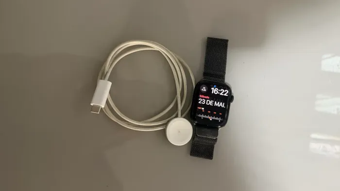 Apple Watch séries 8 45 mm bateria 74%
