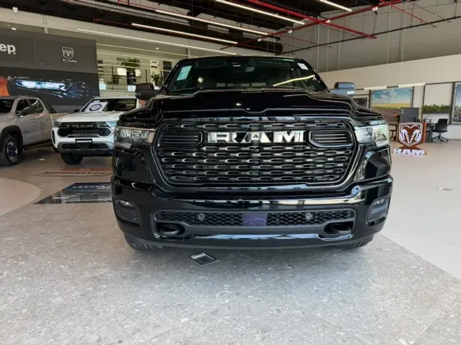 Ram 1500 Big Horn 3.0 CD BI-TB 4x4 Aut. 2026